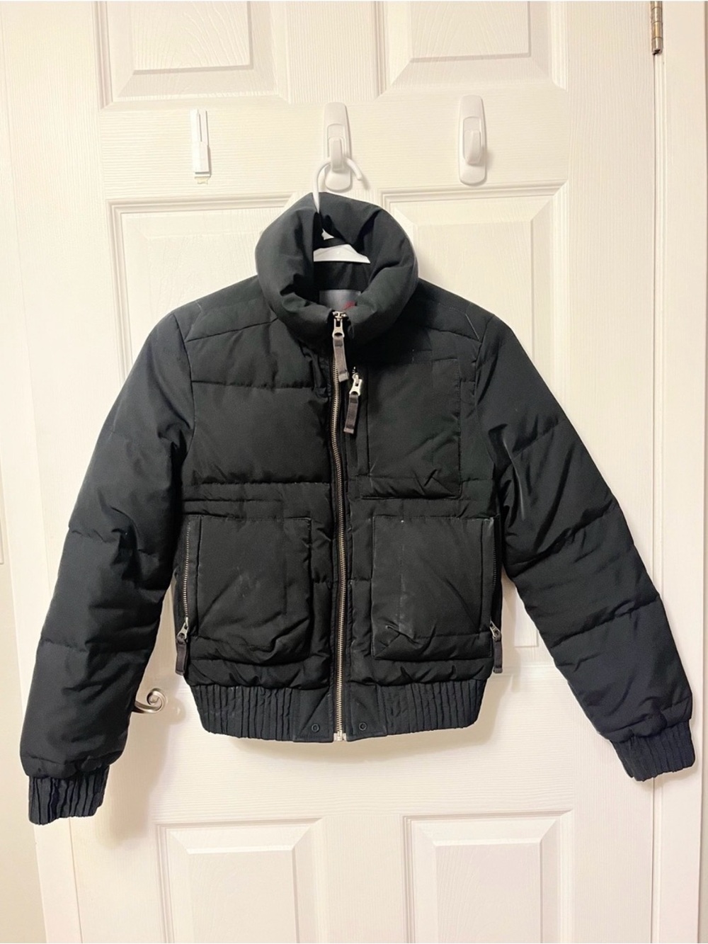 Aritzia Tna Aspen Down Bomber Puffer Jacket Black XXS